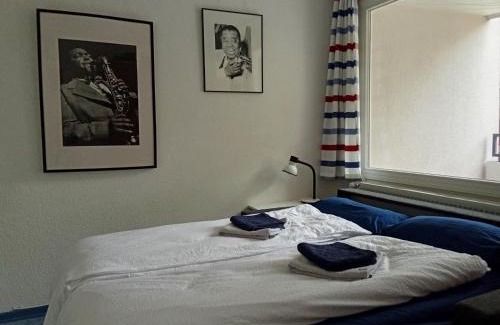 Volksdorf Apartment | Zentrum Volksdorf 400m zur U-Bahn! Sehr gute Lage schickes Apartment