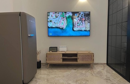 Brindisi Histotic Center Apartment | Zephir Apartments Jacuzzi