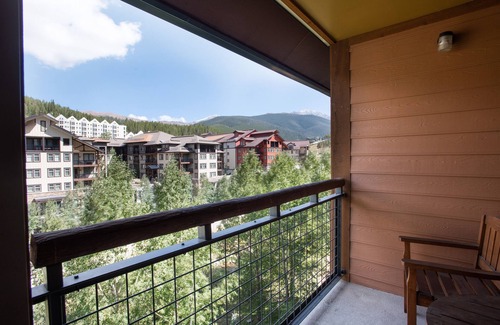Winter Park Condo | Zephyr Mountain Lodge, Condo | 2 bedroom Continental Divide & The Village Views (Select Rated Condo 2402)