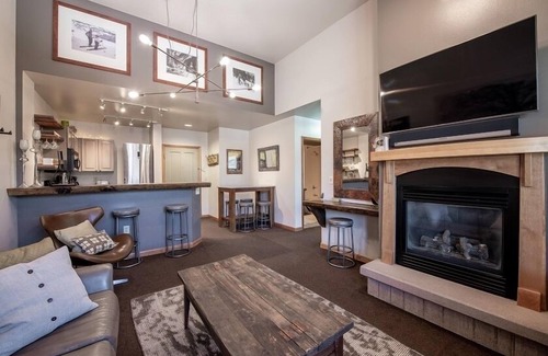 Winter Park Condo | Zephyr Mountain Lodge, Condo | Remodeled w/Ski Slope View (Select-Rated Condo 1509)