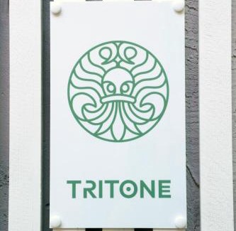 Monte di Procida House | Zibakhome