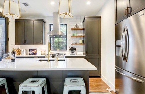 Zilker House | Zilker Guesthouse In the Most Walkable Austin Neighborhood!