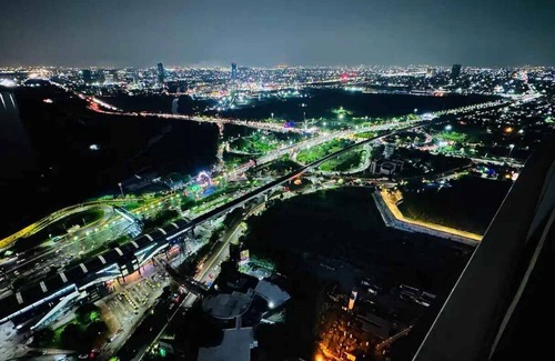 Noida Apartment | Zilo Homes - River & City View 42nd floor - Studio in Noida & near South Delhi