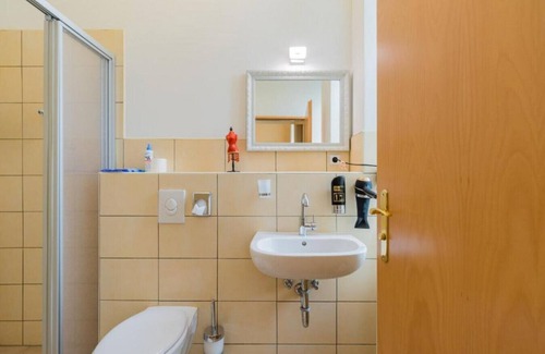 Prenzlauer Berg Cabin | Zimmer 6 kl. Doppelzimmer