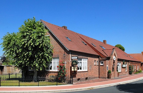 Werdum Apartment | Zimmer 7 - Burg-gaststätte