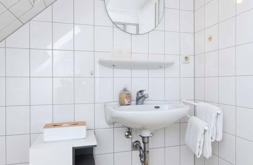 Werdum Apartment | Zimmer 7 - Burg-gaststätte