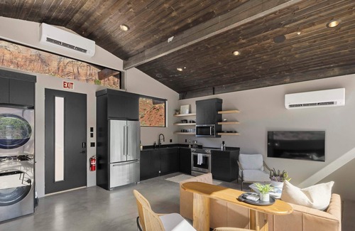 Zion National Park South Entrance Apartment | Zion Loft Luxury | Unit 3