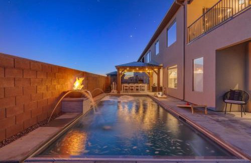 Hurricane House | Zion Village Resort 2053 Brand New Home! Private Pool, Hot Tub, and 35mins from Zion National Park