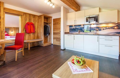 Reit im Winkl Hotel | Zirbelstube