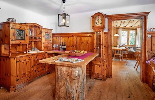 Altenmarkt im Pongau House | Zirbenenergie-familienzimmer - Bliem, Bio-pension