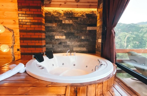 Ayder Hotel | ZirvedeKal Suit Otel