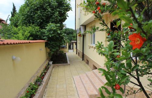 Chernomorets Hotel | Zlatna Ribka