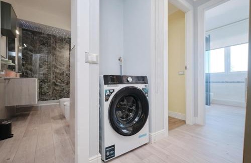 Quartiere XX Ardeatino Apartment | Zona Eur Roma 70 - Giorty Domus Romanae e Piscina by Hôtea