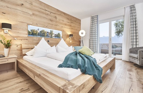 Prien am Chiemsee Hotel | Zum Fischer am See