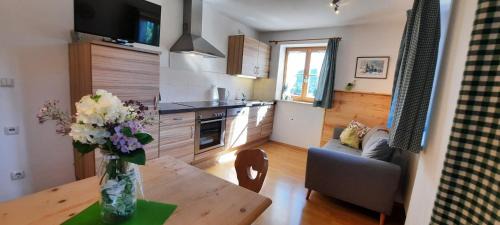 Luitpolderhofe Apartment | Zum Heisn