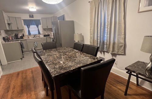 Rocky Mount House | Zuri’s Chateau with Inlaw suite Lazy Ranch