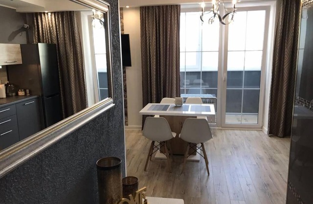 Апартаменты у Кристалла на Менделеева