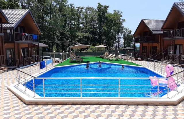 База отдыха "Домики"