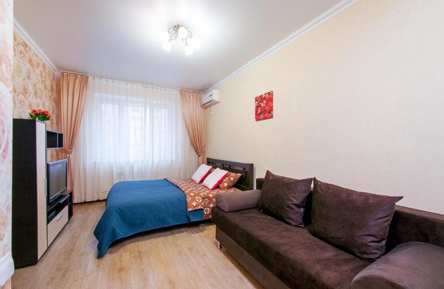 Восточно-Кругликовская 20