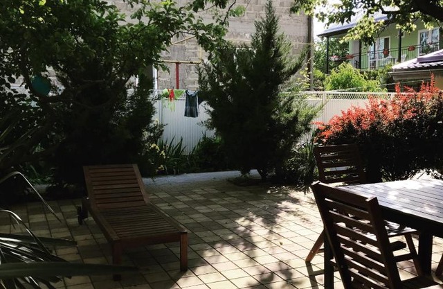 Гостевой дом Домашний на Черноморской