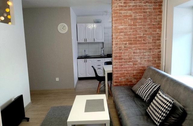 Двухкомнатная квартира в 200 метрах от Кремля