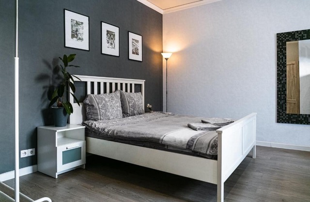 Дом с часами на Вокзальной 85