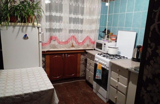 Достоевского 106/1