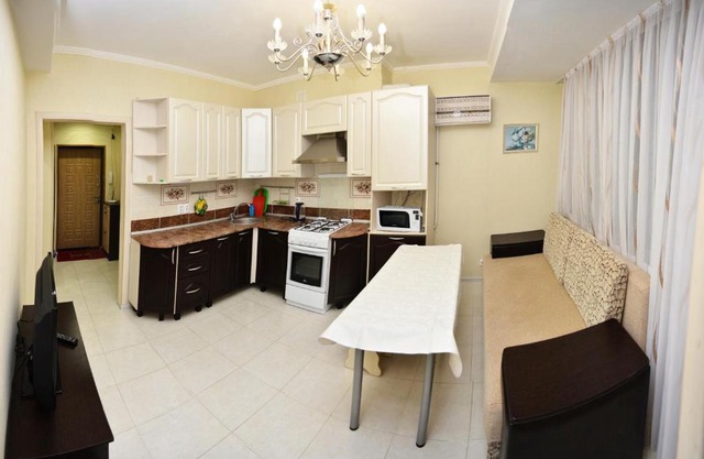 квартира с 2мя спальнями в центре Сочи рядом с морем