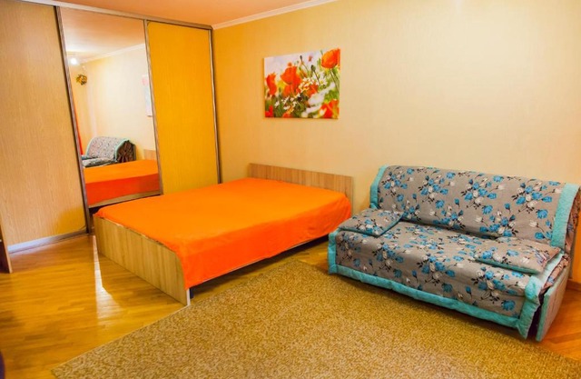 Красная 20 исторический центр