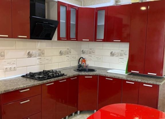 На Аллее Тысячи сосен