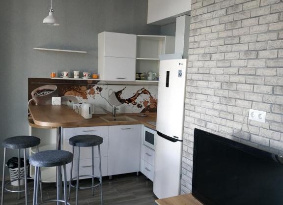 Студия в Династии