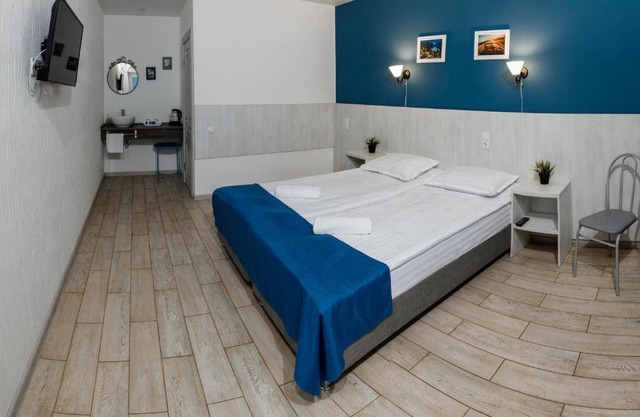 Тихий дворик