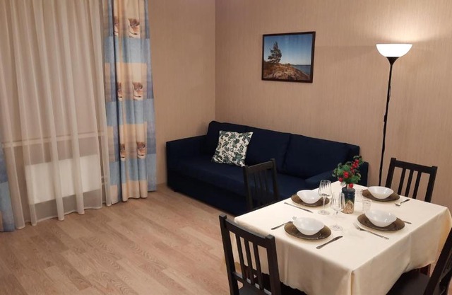 Трехкомнатные апартаменты на Правде