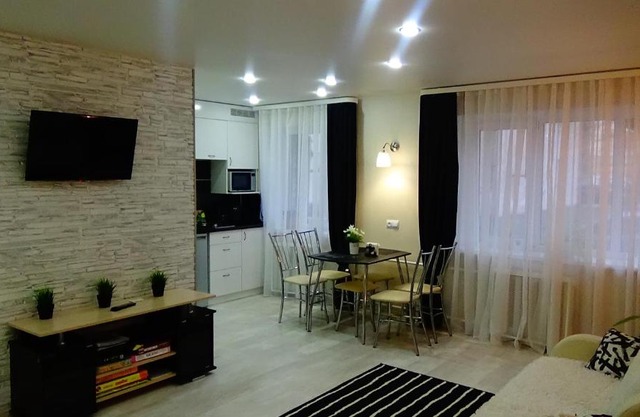 Трёхкомнатная квартира у Кремля в краткосрочный найм