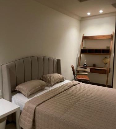 اللؤلؤ - Pearls