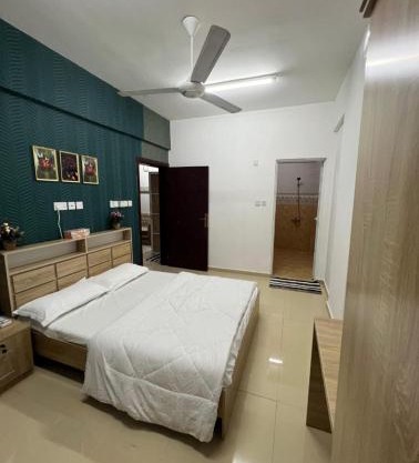 شقة البشائر