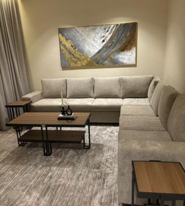 شقه 4فندقيه فاخره ثلاث غرف نوم