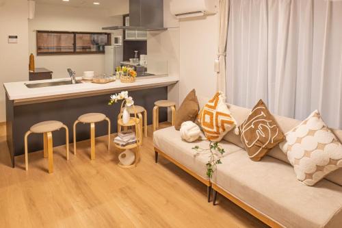 桜の川38 新宿渋谷に直結 幡ヶ谷一戸建 2-11人丨 connected to Shinjuku and Shibuya House 2-11 people