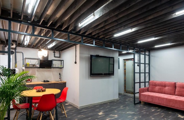 Коротченко 2 квартира в центре с видом на казанский Кремль