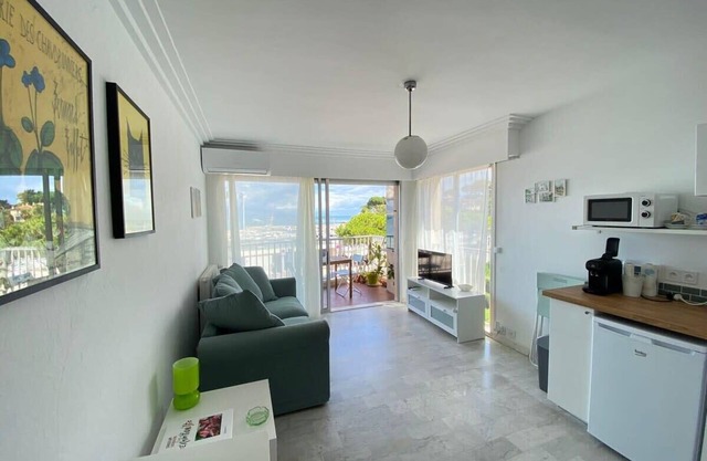 06AT2 - Cosy seaside T2 ideally located