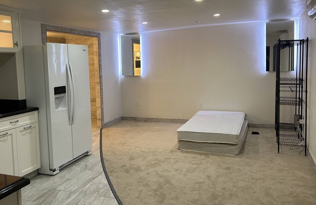 1 BED 1 BATH