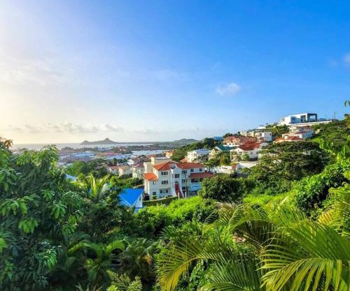1 Bed Apt overlooking Rodney Bay