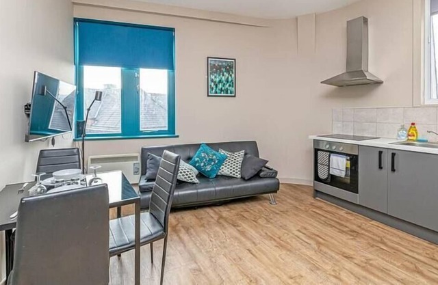 1 Bed Central Flat in Wigan
