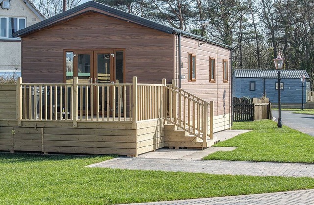 1 bedroom accommodation in Kilwinning