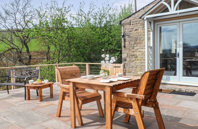 1 bedroom accommodation in Chinley, near Chapel-en-le-Frith
