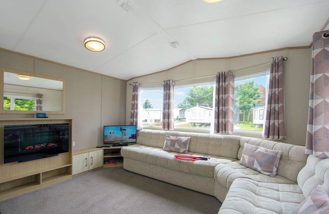 1 bedroom accommodation in Cowden, Nr Hornsea