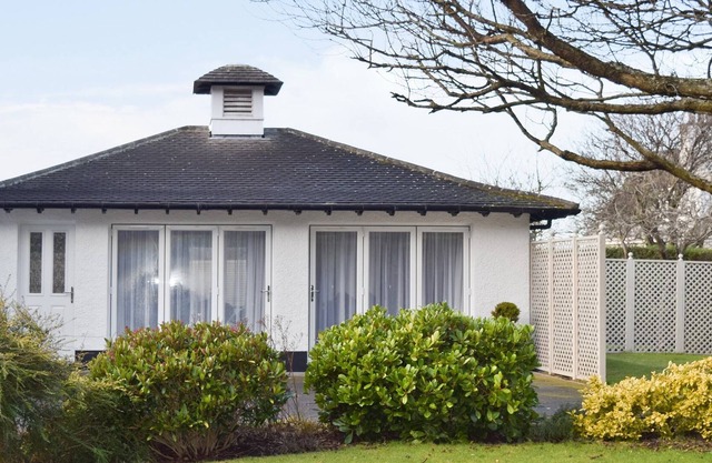 1 bedroom accommodation in Longniddry, near Edinburgh