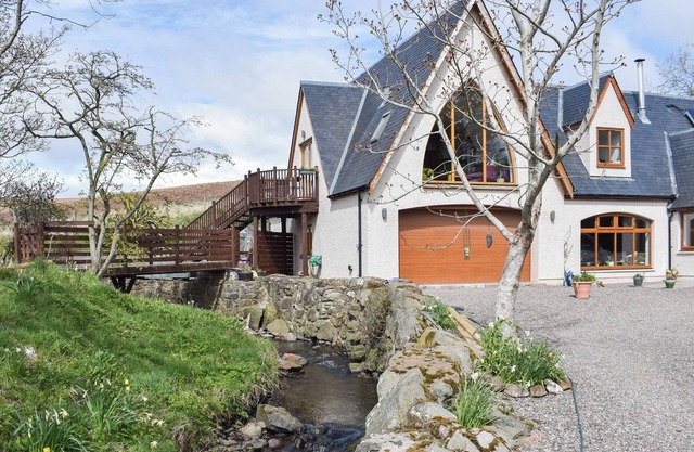 1 bedroom accommodation in Ceres, near Cupar