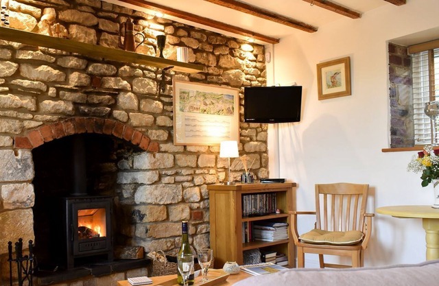 1 bedroom accommodation in Selsley, near Stroud