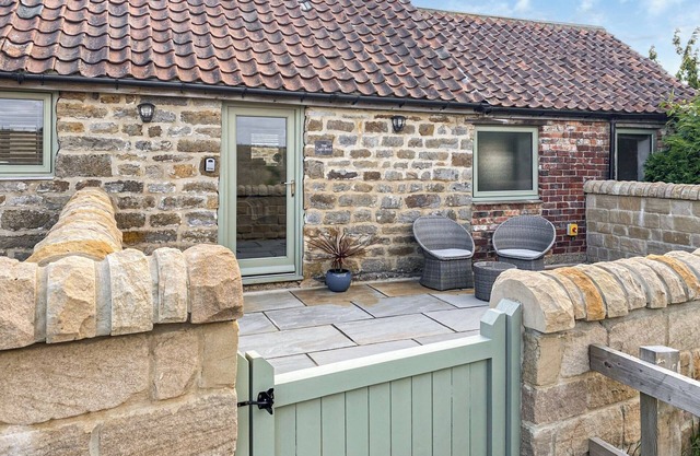 1 bedroom accommodation in Fylingdales, near Whitby